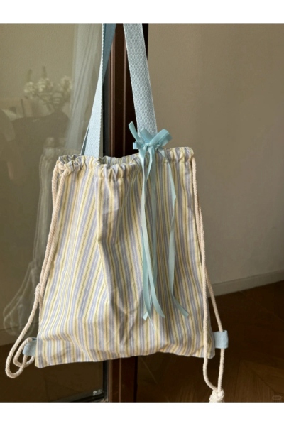 Drawstring tote bag
